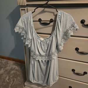 Plus size top 2x blue crochet detail